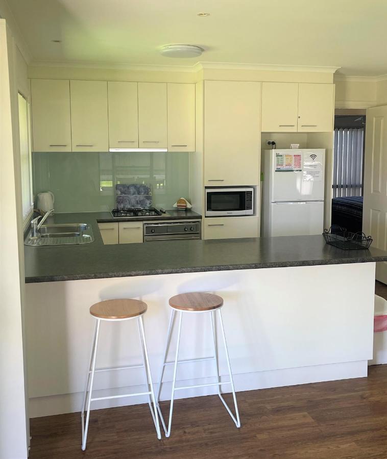 Dbj Holiday Units Mulwala Buitenkant foto